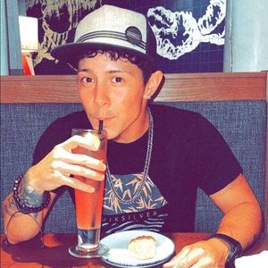 Meet your Posher, Landon